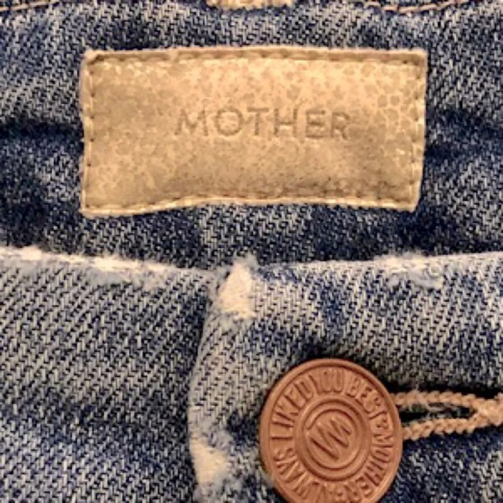 “Like New” MOTHER High-Waisted Looker Ankle Fray Jean - Picture 7 of 10
